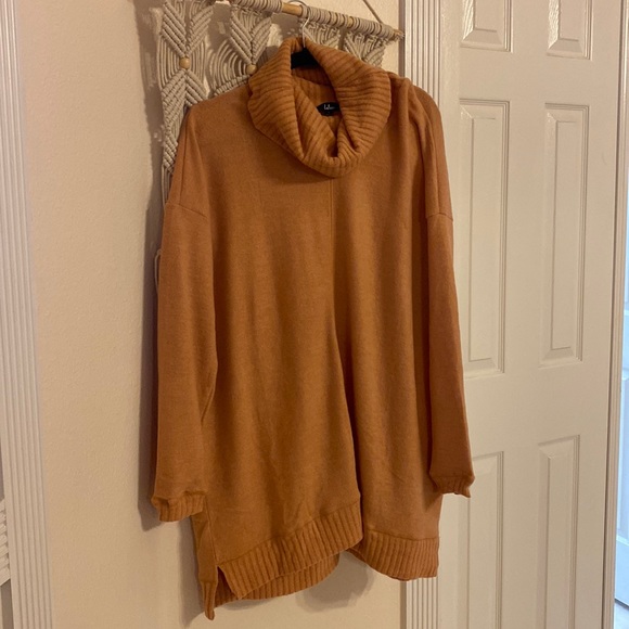 Lulus sweater turtle neck dress! - Picture 1 of 3